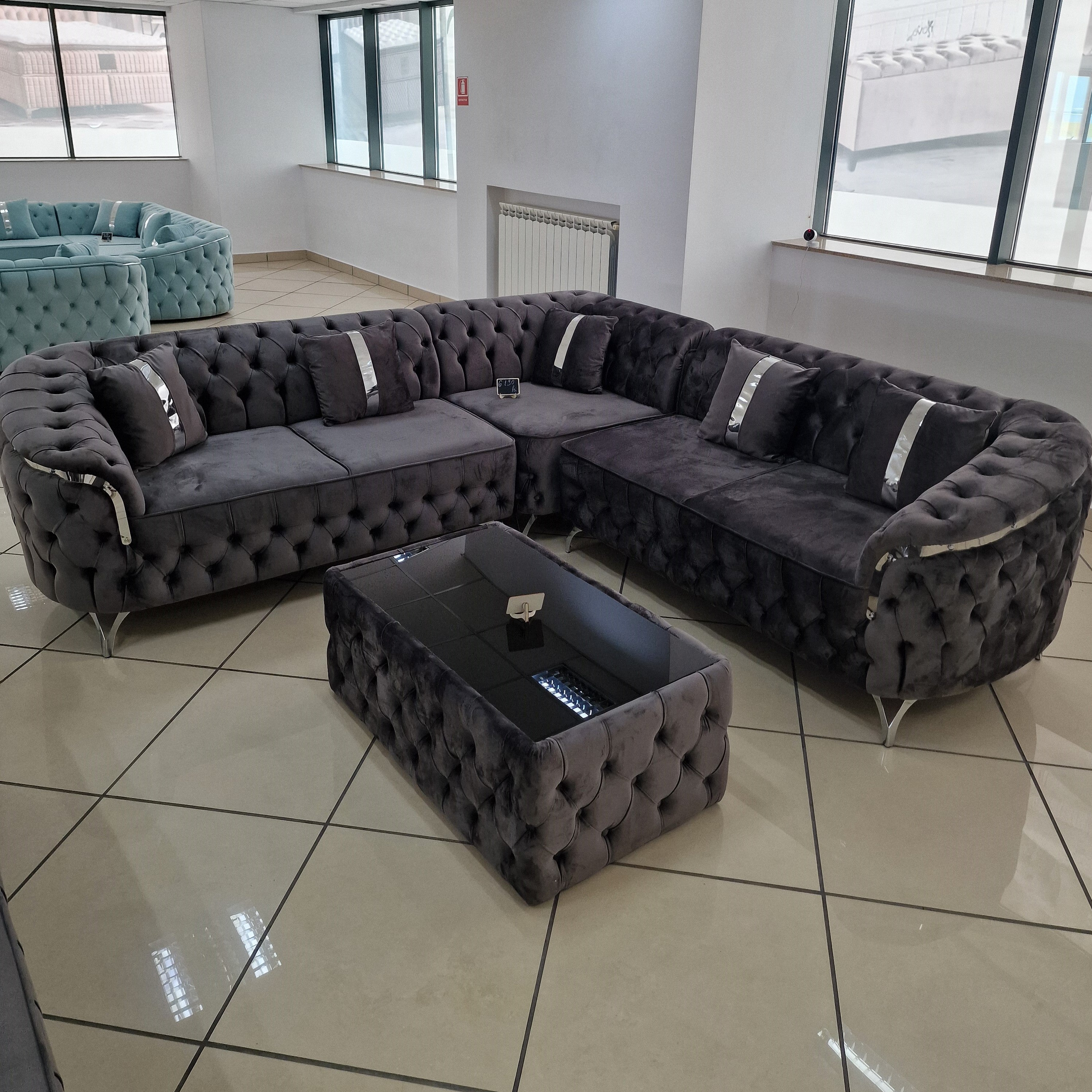 Set canapele tapițate living - Cavali