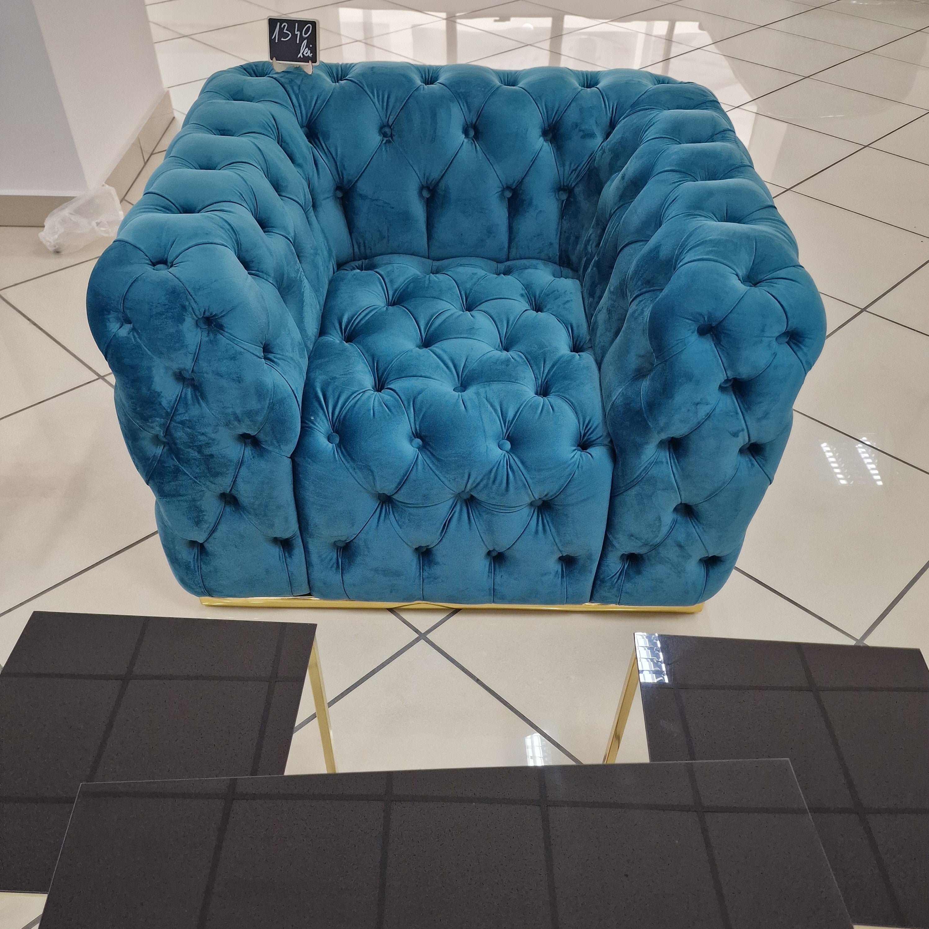 Set canapele tapițate living - California