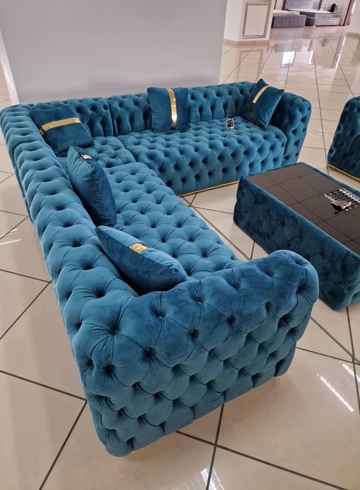 Imagine cu mobilier din colectia California de la IMPACT MOB, evidențiind detalii și finisaje moderne.