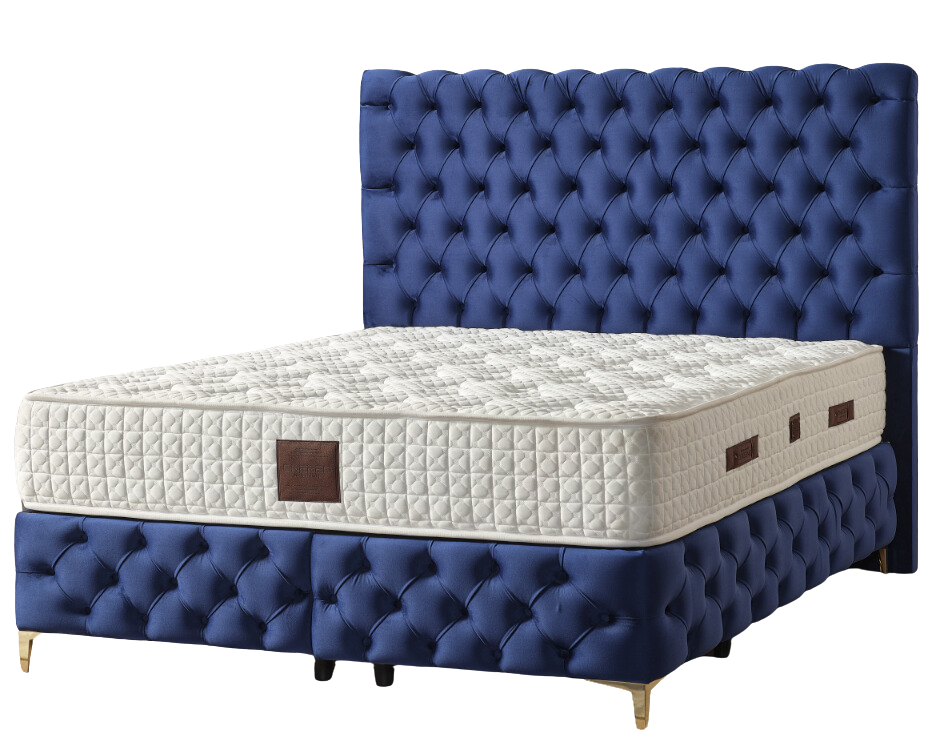 Pat tapițat de lux din catifea, cu ladă de depozitare și structură metalică, ideal pentru un dormitor elegant.