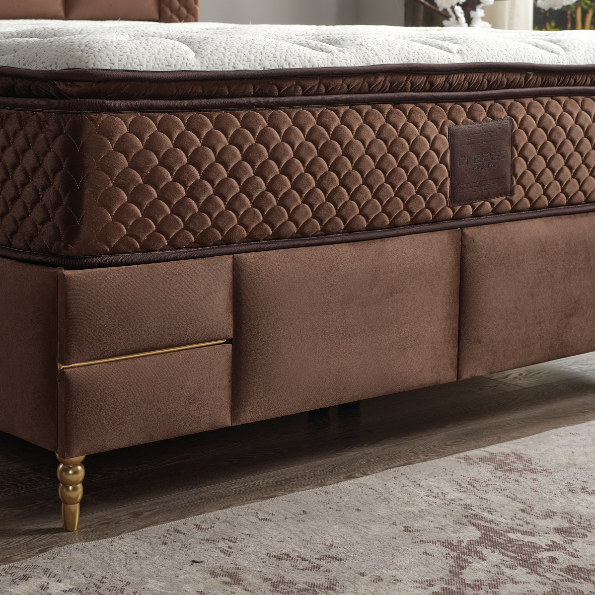 Pat tapițat cu saltea inclusă, ladă depozitare, somieră rabatabilă, catifea – Model Boxspring Western