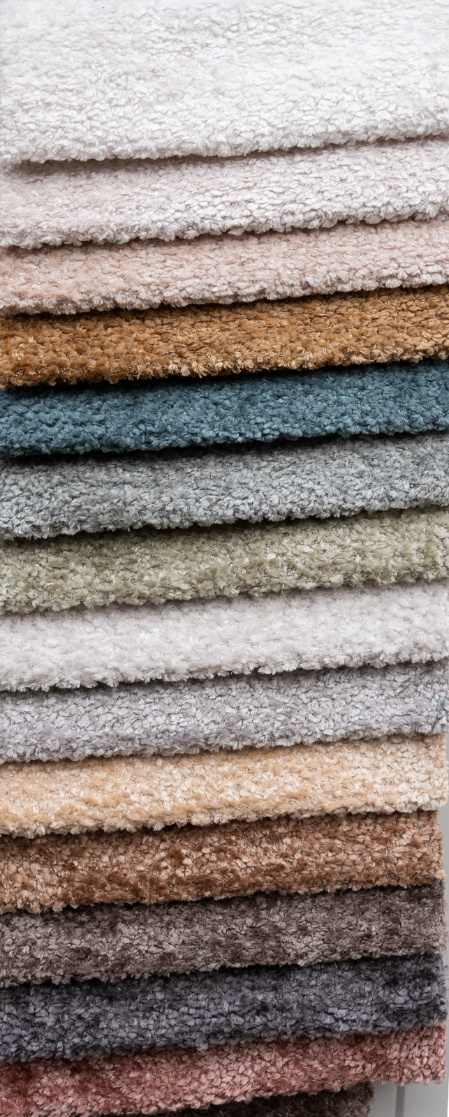 Canapea extensibilă Lisabona cu ladă de depozitare, brand IMPACT MOB, în culoare neutru, cu spațiu de depozitare integrat.