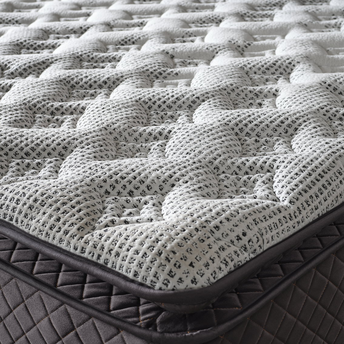 Pat tapițat cu saltea inclusă, ladă depozitare, somieră rabatabilă, catifea – Model Boxspring Diana