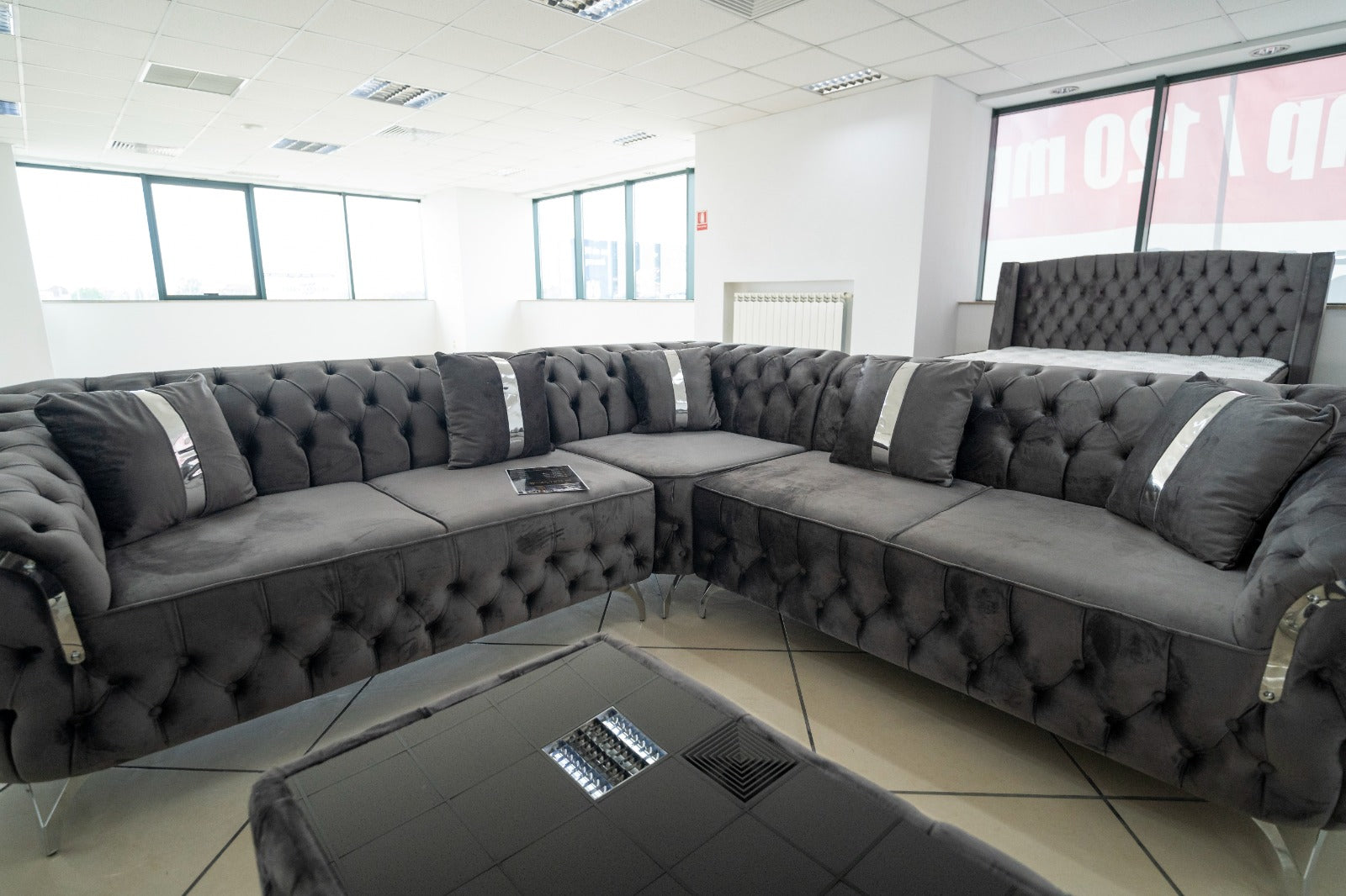 Colțar Fix Cavali 270x270 cm – Design Modern și Confort Premium