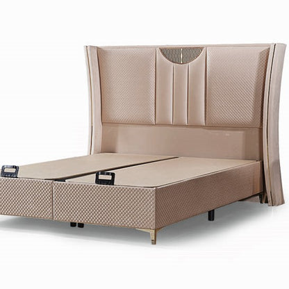 Înălțime totală la sezut de 70-72 cm a patului tapitat Boxspring Nivrana, facilitând accesul ușor și confortabil.