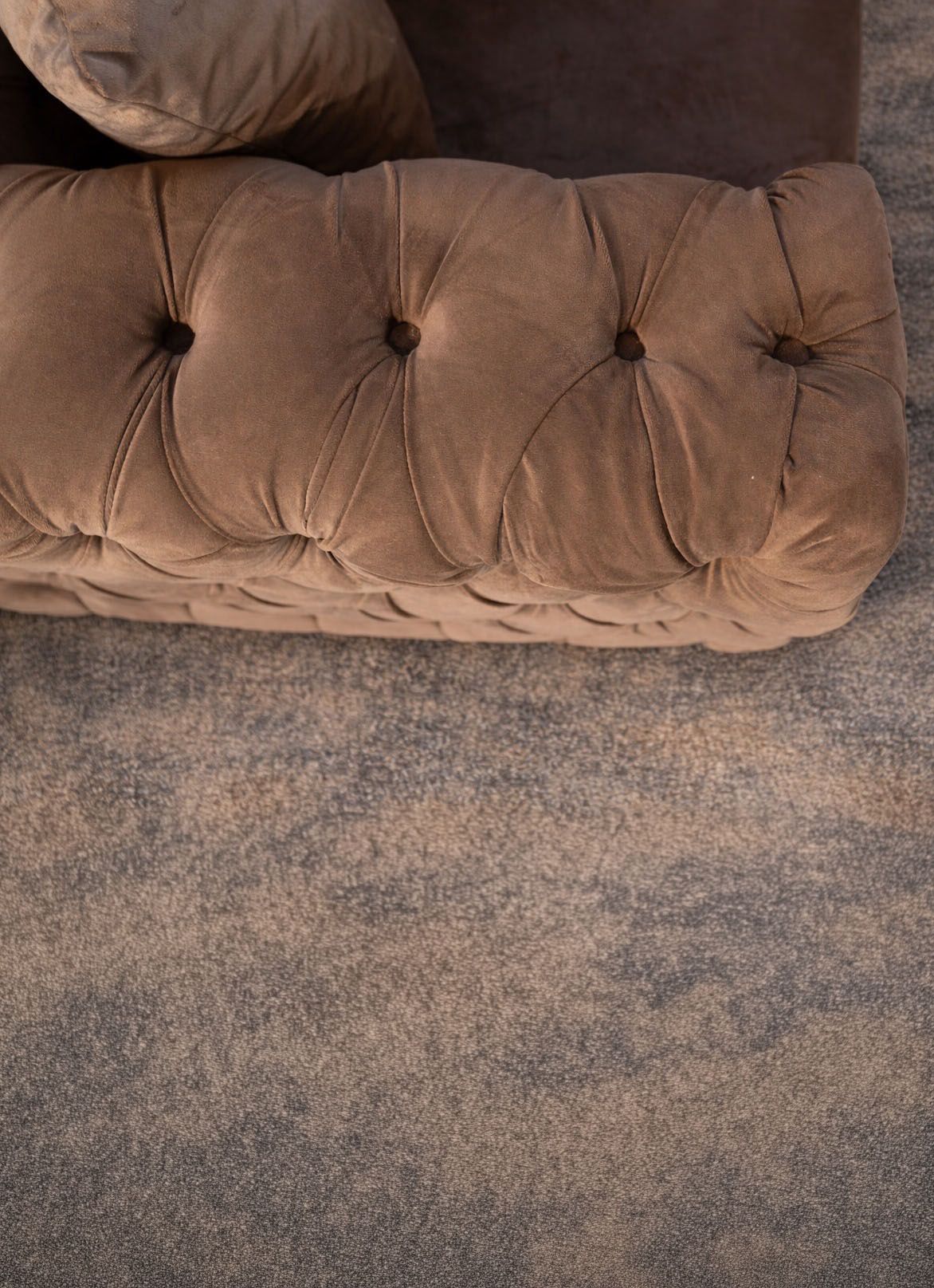 California 3-seater sofa set with 2 armchairs in a stylish design by IMPACT MOB, showcasing modern upholstery and comfort.