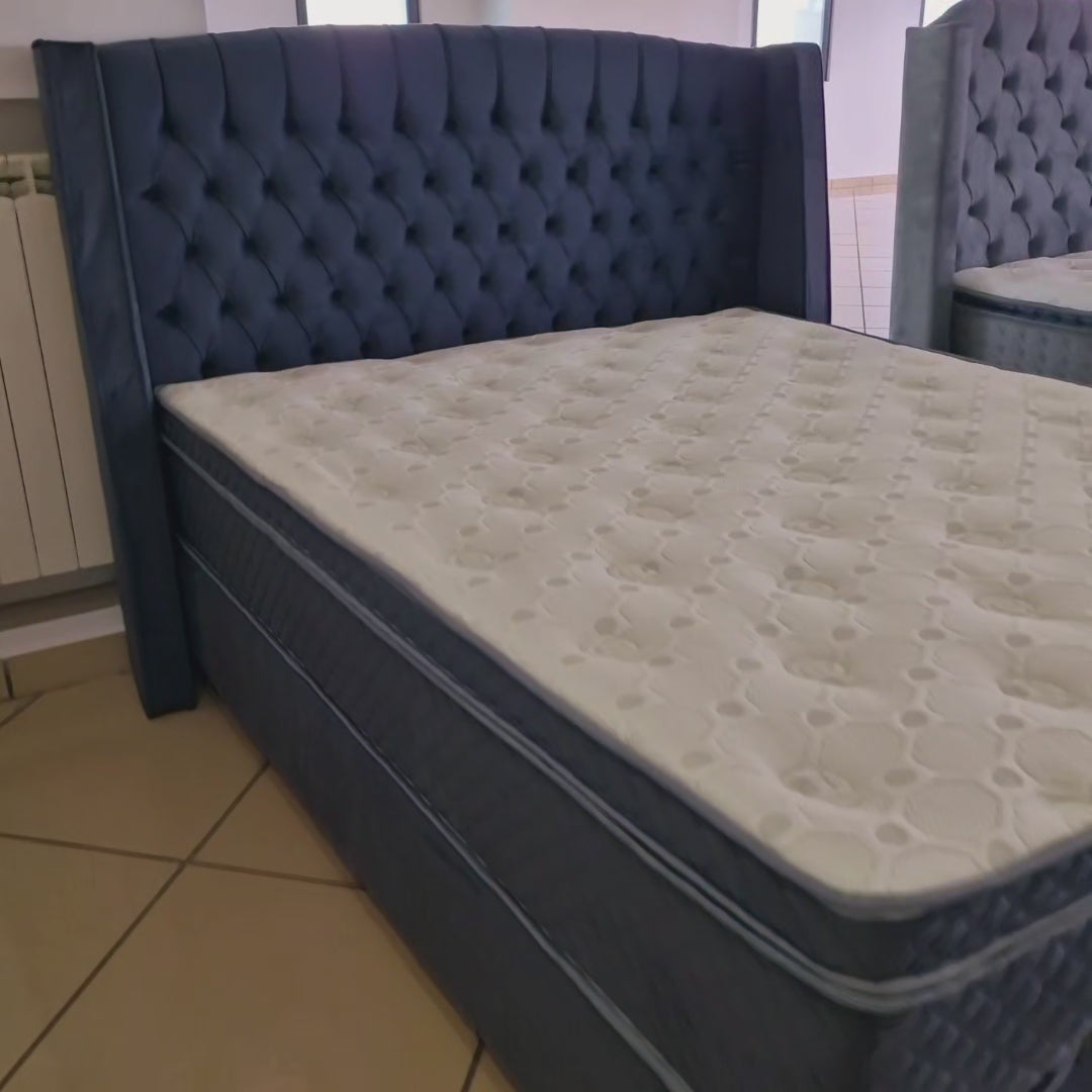 Încărcați videoclipul: Pat tapițat cu saltea inclusă, ladă depozitare, somieră rabatabilă, catifea – Model Boxspring Tesla